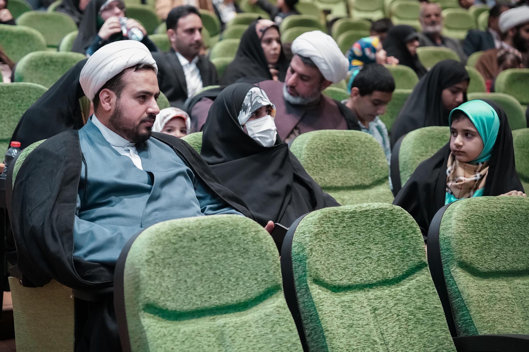 تکریم مادران و همسران کارکنان تبلیغات اسلامی خوزستان