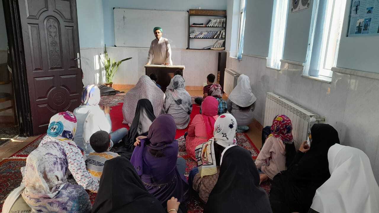 کارگاه آموزشی احکام کاربردی در موسسه بنت الهدی منطقه ویژه عنبران نمین