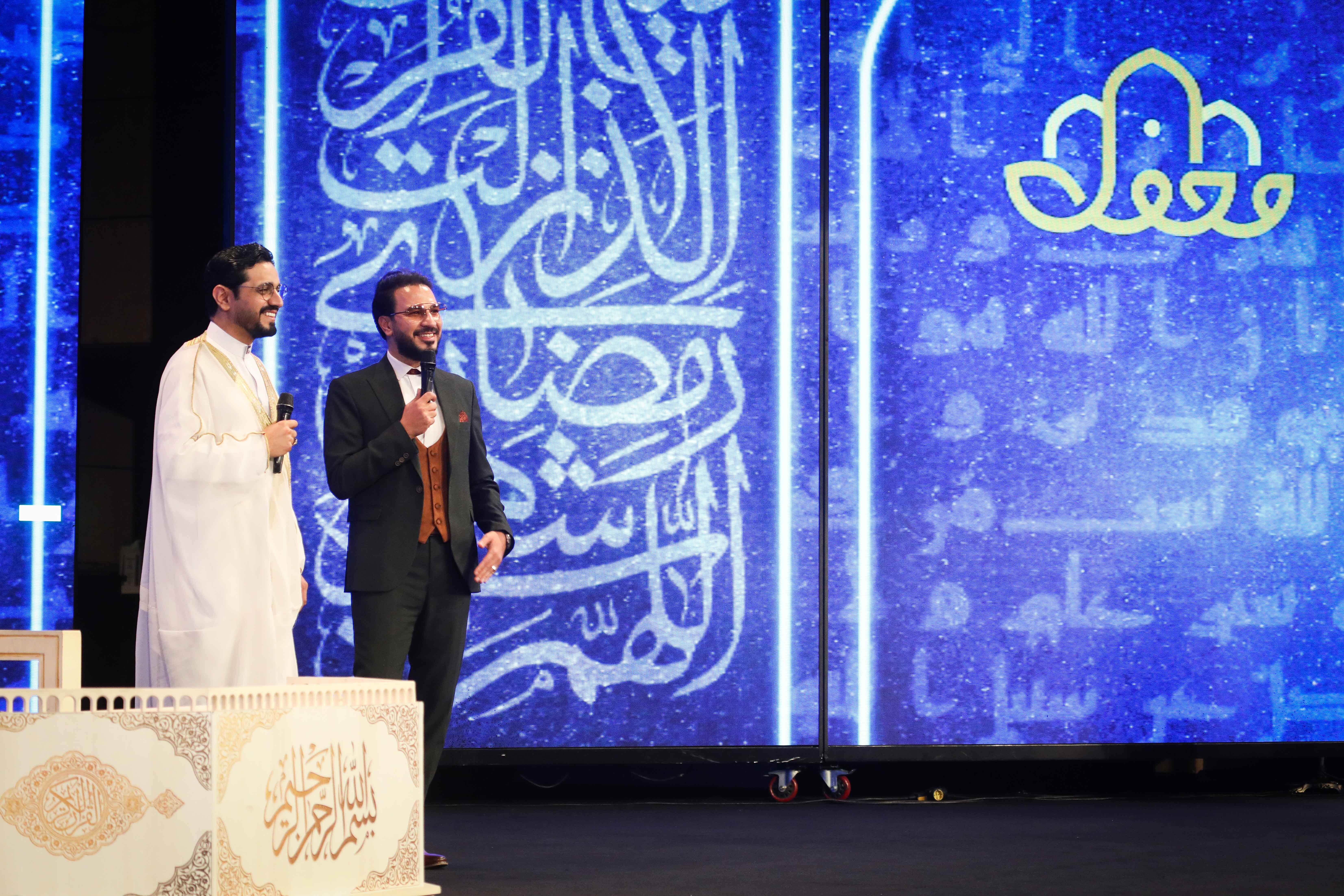 حجتالاسلام قمی: «محفل» باید به جریان فراگیر کشوری تبدیل شود حجتالاسلام قمی: «محفل» باید به جریان فراگیر کشوری تبدیل شود