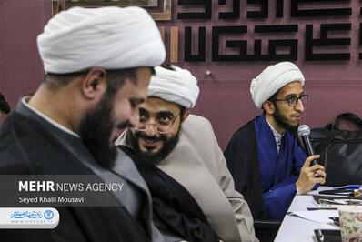 نشست هم اندیشی فعالان فرهنگی با قائم مقام سازمان تبلیغات اسلامی