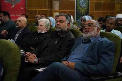 نشست تبیینی مسئولان هیئات مذهبی و مداحان اهواز برگزار شد