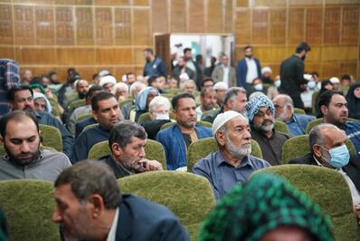 نشست تبیینی مسئولان هیئات مذهبی و مداحان اهواز برگزار شد