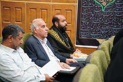 نشست تبیینی مسئولان هیئات مذهبی و مداحان اهواز برگزار شد
