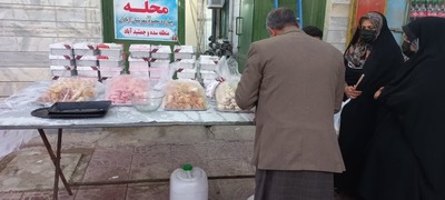 موکب داری که تعمیر کار وسایل گرمایشی نیازمندان شد