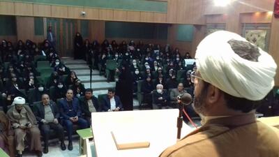 آیین رونمایی از کتاب شهدای مداح وشاعر شهرستان دزفول