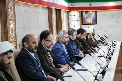 نشست صمیمانه کارکنان به مناسبت آغاز سال جدید برگزار شد