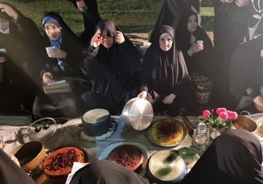 پیوستن بانوان اهوازی به پویش «مقلوبه» + عکس