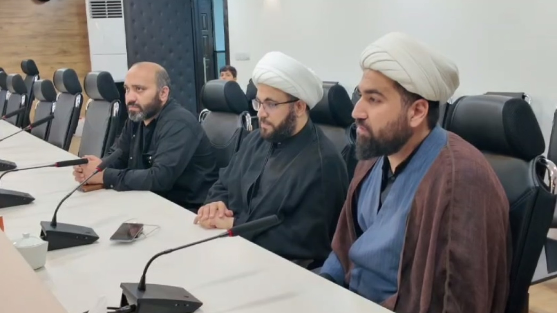 جلسه هماهنگی مرکز رسانه تبلیغات اسلامی با مدیران پایانه مرزی چذابه