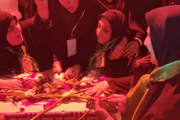 پیکر مطهر شهید شاهرخی در شوشتر تشییع شد