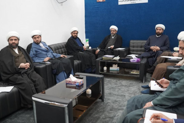 نشست بررسی اجرای نهضت ملی زندگی با آیه ها در استان خوزستان برگزار شد