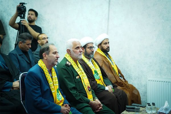 آیین تجلیل از عوامل تولید ۳۰ نماهنگ شهدای مقاومت