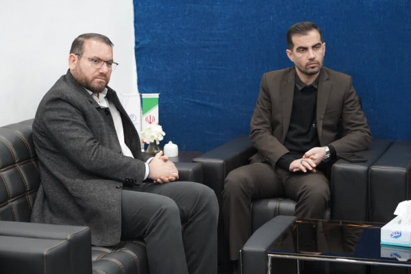 بازدید مدیر روابط عمومی شرکت فولاد اکسین از مرکز رسانه تبلیغات اسلامی استان خوزستان
