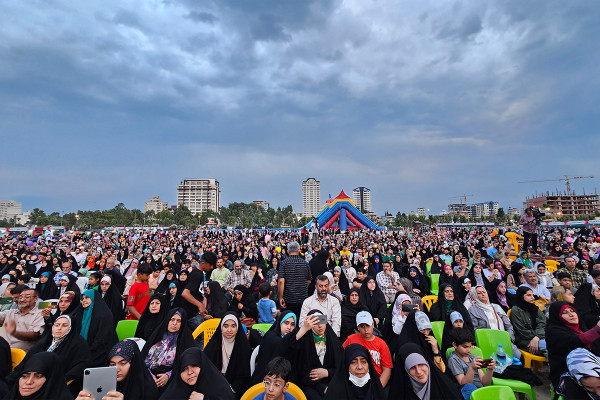 «Mahfel»: de la televisión a las ciudades de Irán