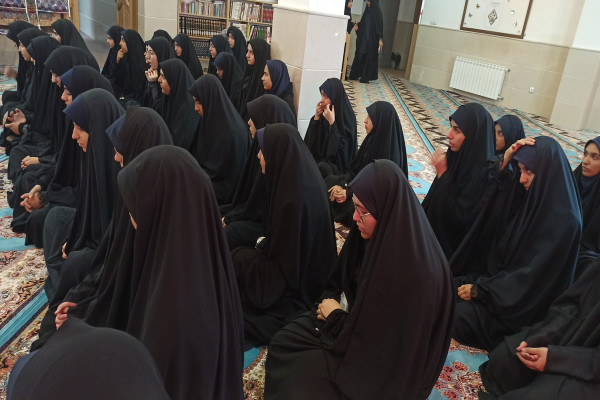 مراسم آغاز سال جدید تحصیلی در دبیرستان های صدرای اصفهان و ملک شهر