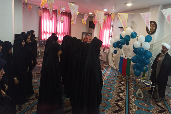 مراسم آغاز سال جدید تحصیلی در دبیرستان های صدرای اصفهان و ملک شهر