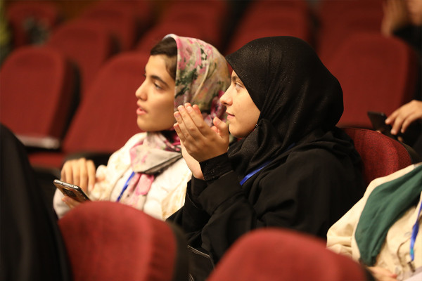 «ہسٹری»؛ نوجوانوں کے لیے خصوصی مطالعہ مہم