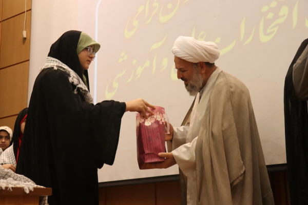 همایش خانواده کارکنان سازمان تبلیغات اسلامی همدان