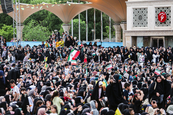 קמפיין "כמו כוכב"; החגיגה הגדולה ביותר לבנות באיראן