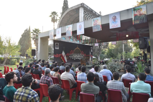 اجتماع بزرگ جوانان انقلابی در دانشگاه گلستان