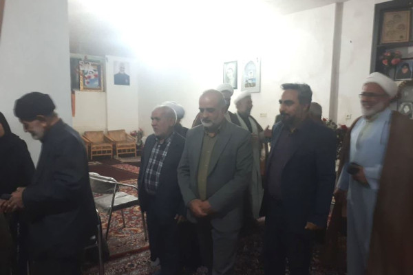 تکریم خانواده شهید محمدحسن نوفرستی؛ شهیدی که از تیزهوشان راهی حوزه شد