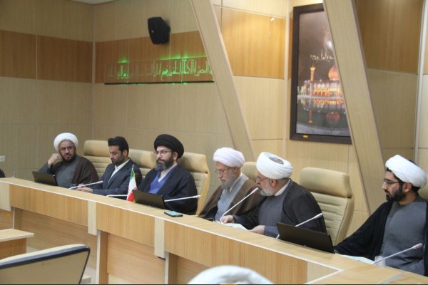 نشست هم اندیشی شورای هماهنگی و گسترش فعالیت‌های قرآنی استان فارس در شیراز