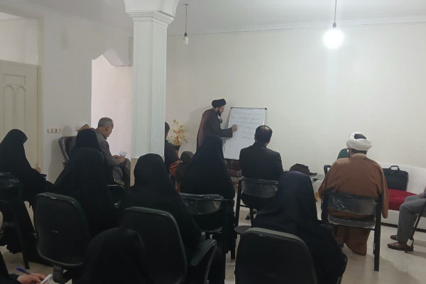 برگزاری جلسه حضوری تدبر سطح یک قرآن کریم در شهرستان بدره