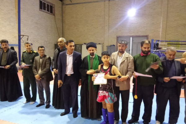 مراسم تجلیل از افتخارآفرینان شهرستان لالی