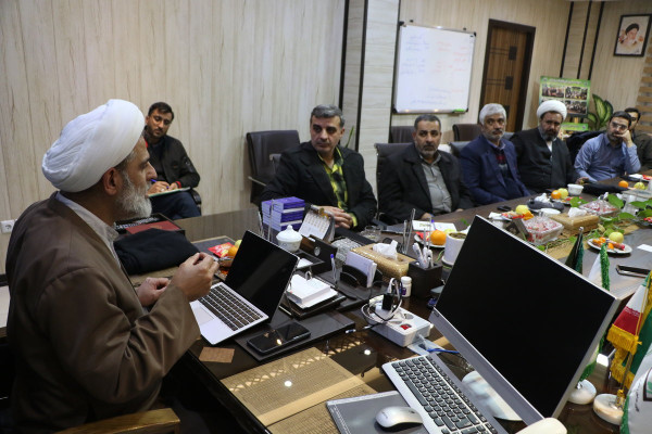 توجیه طرح زندگی با آیه ها برای مسئولین موسسات قرآنی شاخص اصفهان
