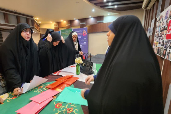 مازندران | تقویت جبهه تبیین بانوان