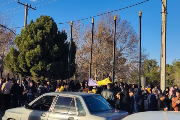 برگزاری جشن بزرگ خیابانی نیمه شعبان در شهرستان دره‌شهر