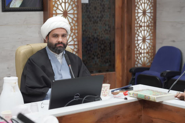 جلسه تبیین محور محتوایی پویش زندگی با آیه ها برگزار شد