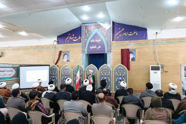 نشست تبیینی خادمان  اعتکاف شوش دانیال برگزار شد