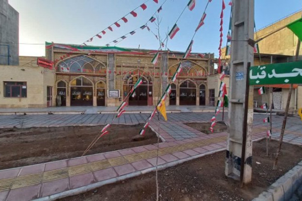 مسجدی که از دل خاک رویید