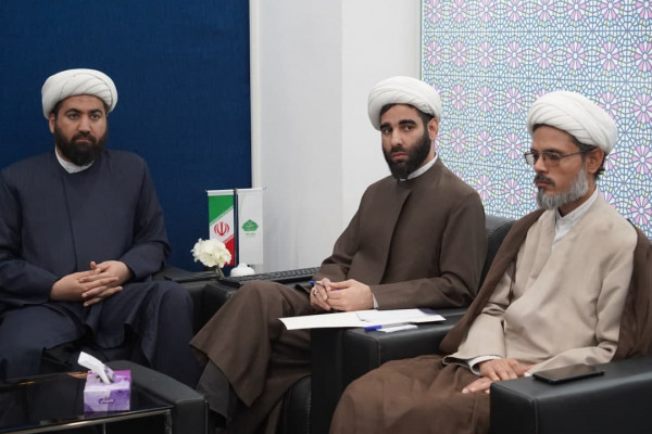 نشست بررسی اجرای نهضت ملی زندگی با آیه ها در استان خوزستان برگزار شد